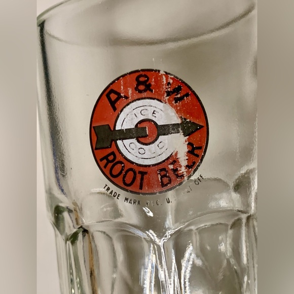 Mid Century Vintage Thick Heavy Duty Glass A & W Root Beer Mug - Picture 11 of 16